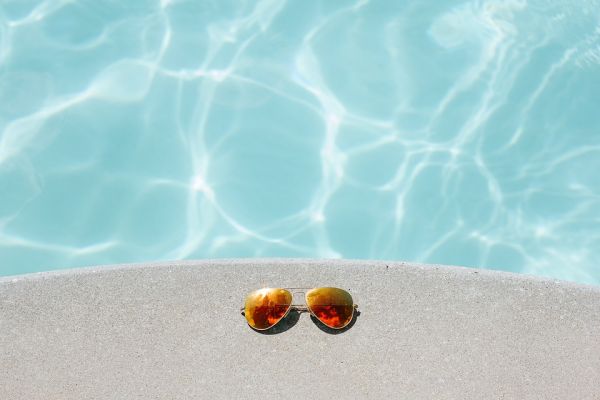 sunglasses-1850648_960_720